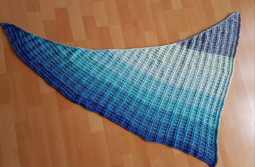 Tuch Ambrosius - Asymmetrisches Tuch häkeln ohne Spitze