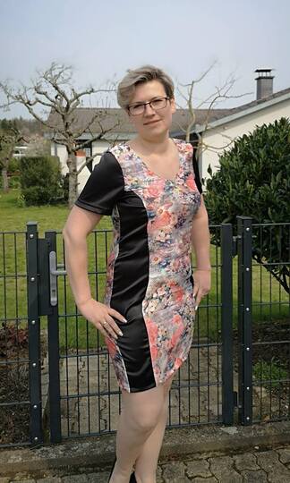 Sheath dress Anthea with Vienna seams from 32 - 54