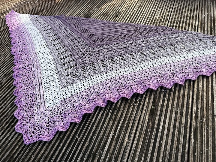 Anleitung Dreieckstuch "Harte Schale, weicher Kern"