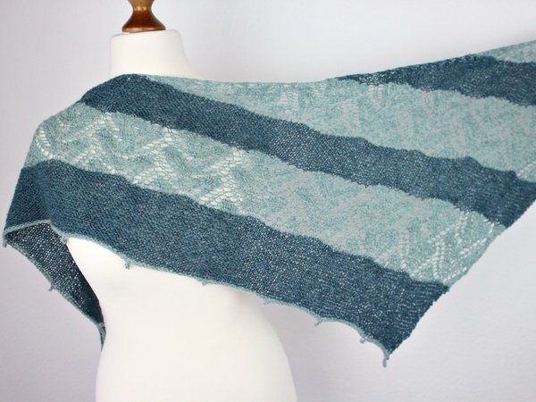 Knitting pattern shawl "Olivia"