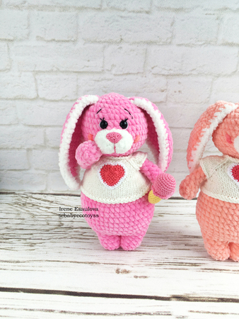 Crochet Amigurumi pattern Bunny Peachy with knitting jacket