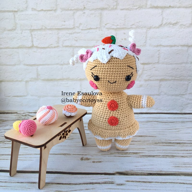 Crochet Amigurumi pattern Gingerbread man and girl toys