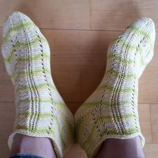 Sockenmuster "Sommerzickzack"