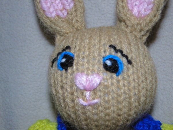 Rose the little bunny, PDF knitting pattern