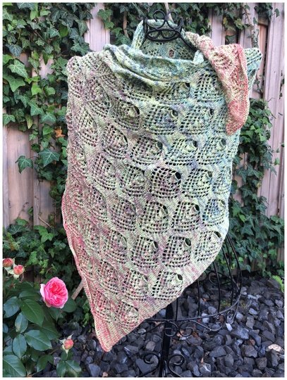 Tuch Blättersturm stricken