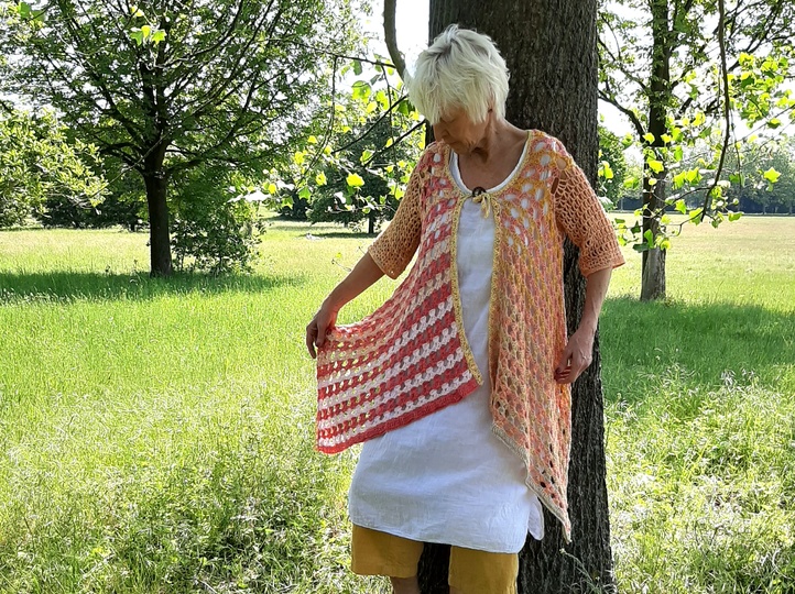 Häkelanleitung Jacke, Weste alle Größen, 2 Bobbel treffen aufeinander