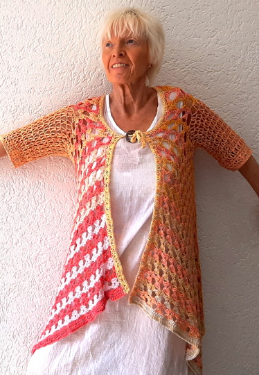 Häkelanleitung Jacke, Weste alle Größen, 2 Bobbel treffen aufeinander