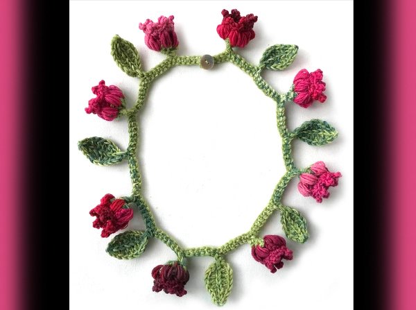 Bezaubernde Ketten oder Girlande mit Blumenknospen & Blättern