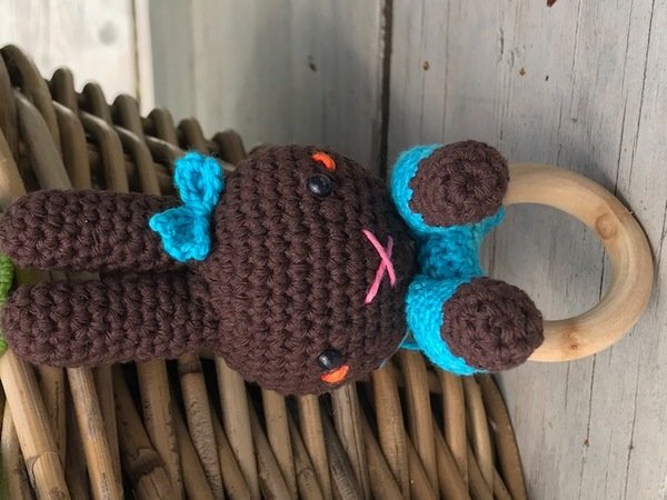 Crochet pattern Nijntje teether