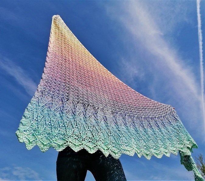 Gleitflug von MMdesign, asymmetrisches Tuch mit abwechslungsreicher Bordüre - Bild 17