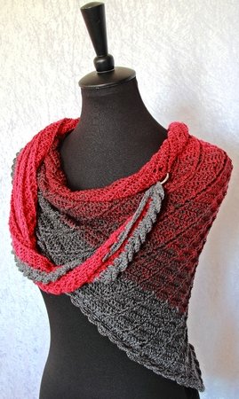 Crochet pattern shawl // triangular shawl // bandana Arien