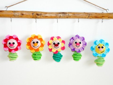 Häkelanleitung Blumenanhänger