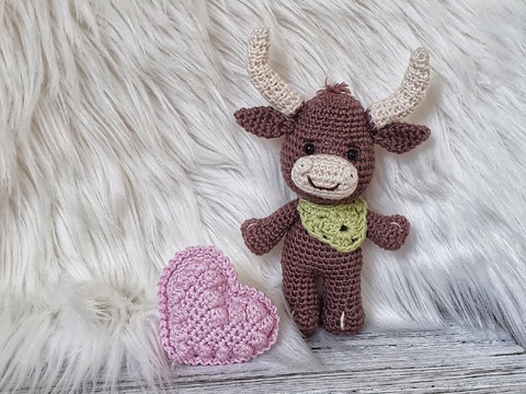 Häkelanleitung Stier "Bebo"