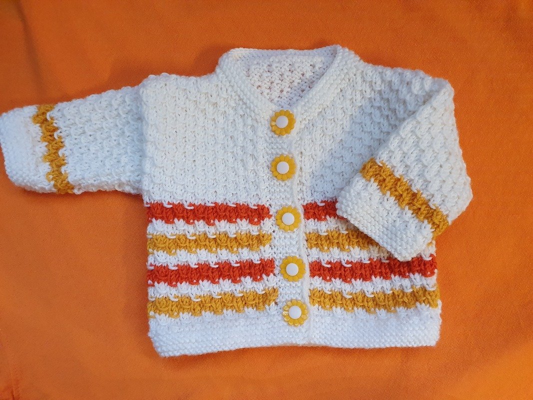 Strickanleitung Babyjäckchen mit überzogenen Maschen Größe 56/62 - Bild 2