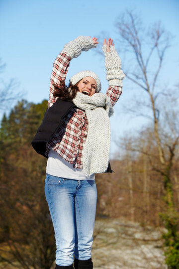 25 Accessoires gestrickt - Mützen, Schals, Ponchos, Armstulpen, Loops, Scoodies,