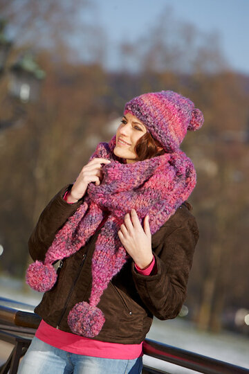 25 Accessoires gestrickt - Mützen, Schals, Ponchos, Armstulpen, Loops, Scoodies,