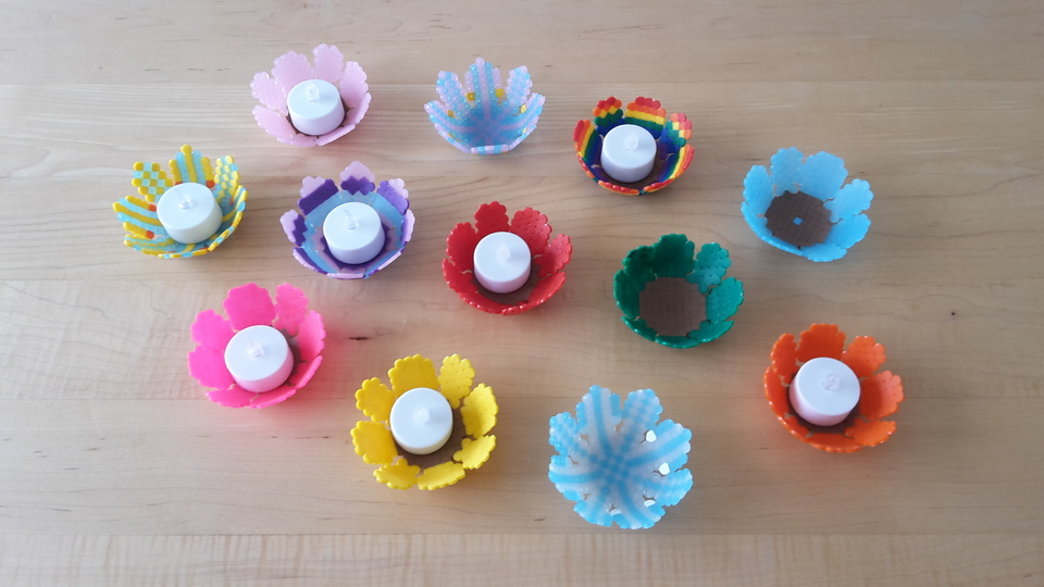 Bastelanleitung Bügelperlenblüten