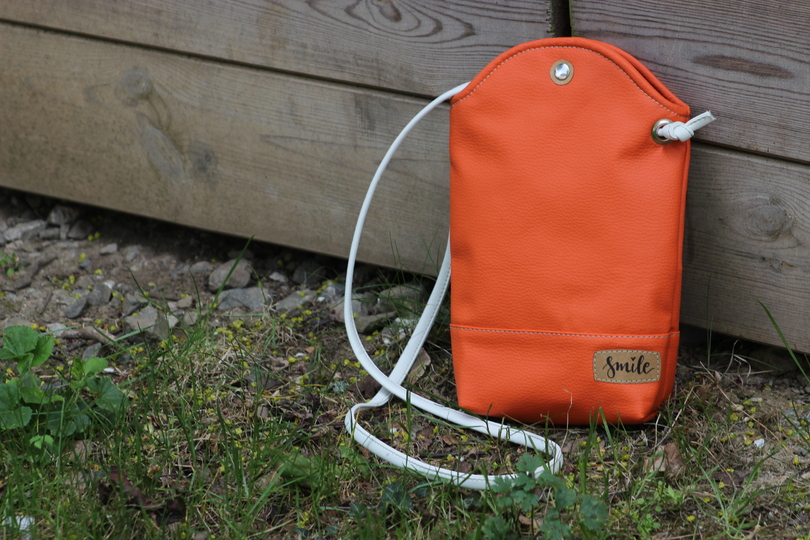 Nähanleitung und Schnittmuster Tasche Smilla