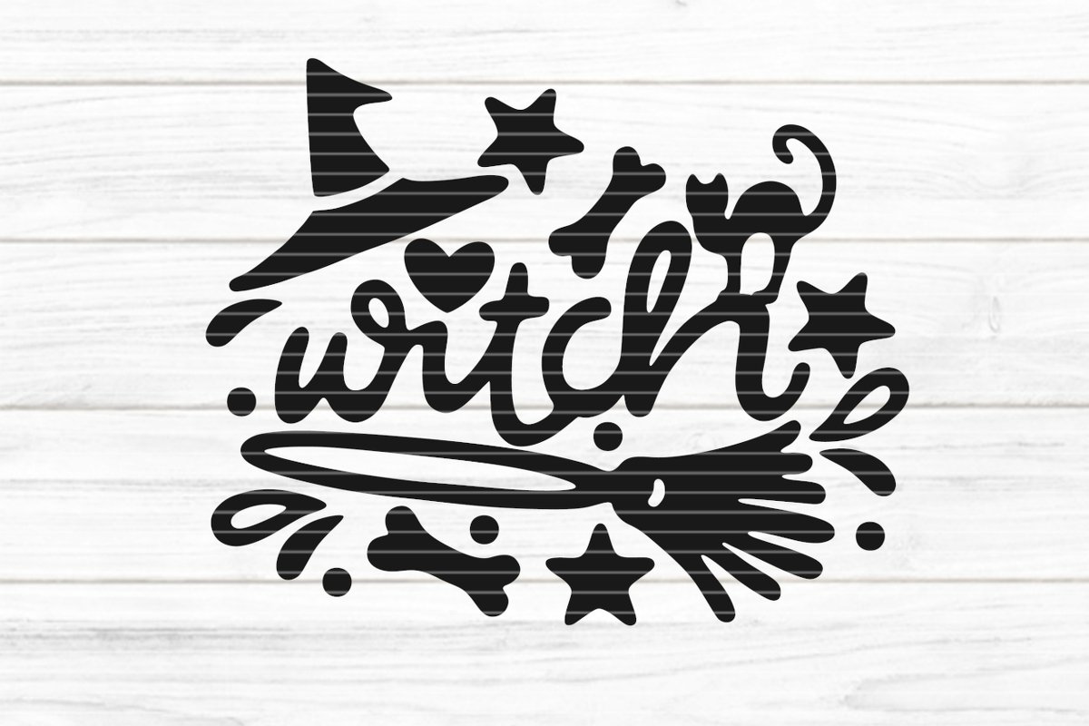 Schwarze Plottgrafik mit dem Schriftzug 'witch', Hexenhut, Besen, Katze, Knochen und Sternen auf hellem Holzgrund.
