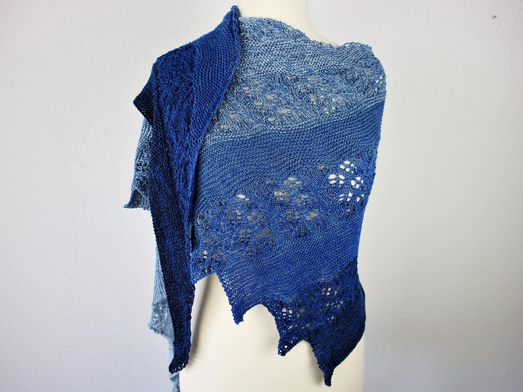 Knitting pattern shawl "ZOZA"