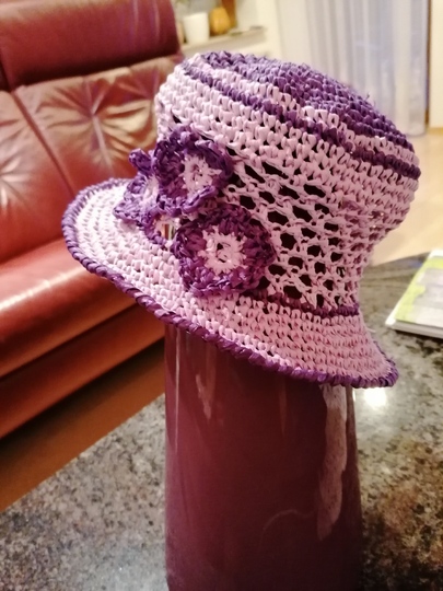 Gehäkelter Kinder-Sommerhut Lea – atmungsaktiver Hut aus Papiergarn