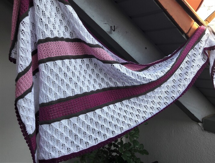 Asymmetrisches Dreieckstuch "Harlekin"