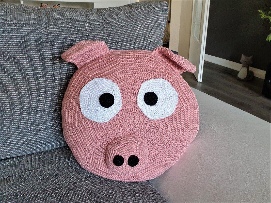 169 Häkelanleitung Kissen Schwein Rosalie