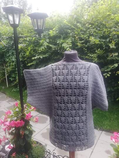 Leichte Brise - Fledermausshirt häkeln mit verschiedenen Möglichkeiten - Für alle Größen