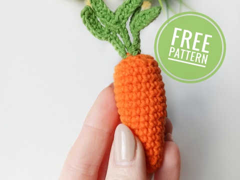 Crochet carrot food pattern