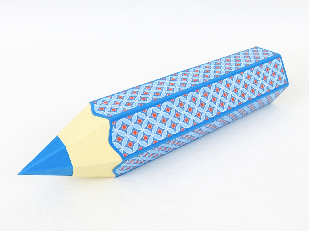 Schachtel für Stifte – Buntstiftform – Bastelanleitung und Vorlagen - Bild 4