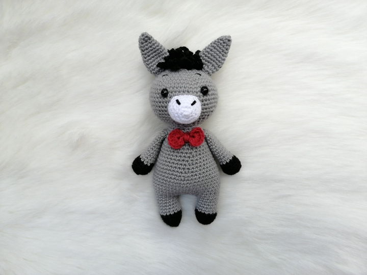 Häkelanleitung Esel, Amigurumi Esel häkeln, Esel häkeln, Kuscheltier Esel