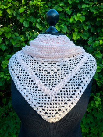 Crochet pattern Kolmiot