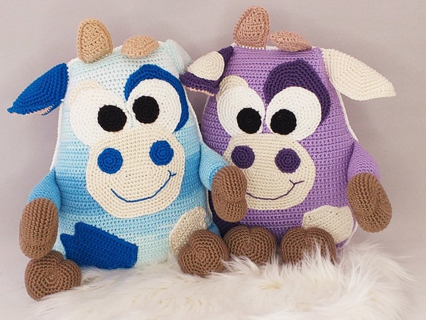 Crochet Pattern "Cow Pillow"