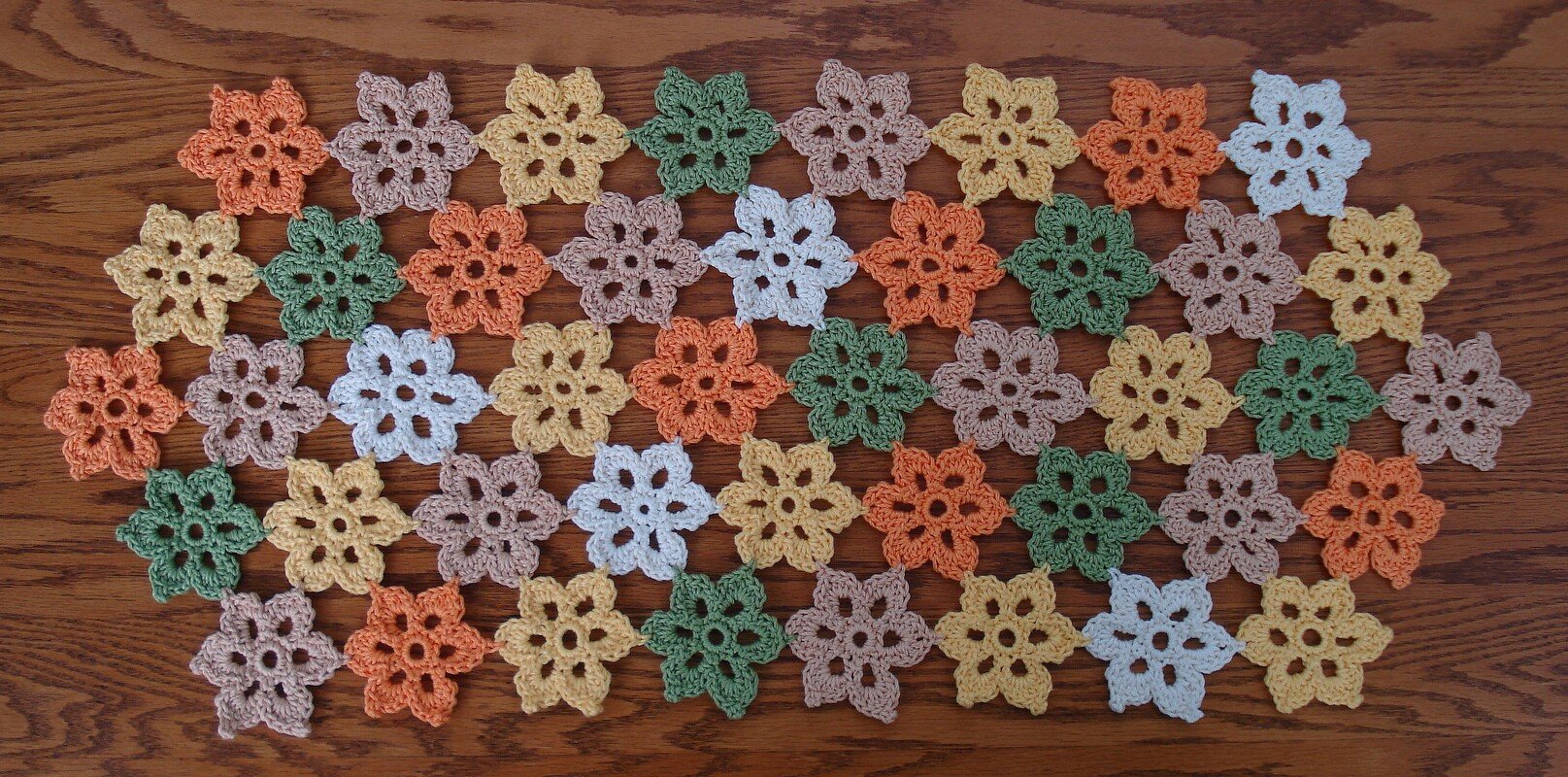 Pattern Flower Garden Table Runner - PH-206 - Image 3