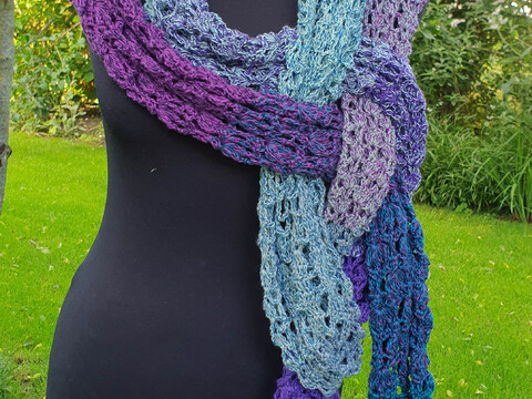 Anleitung Blütenzauber- ein luftiger Schal von Liane-Stähler-Designs