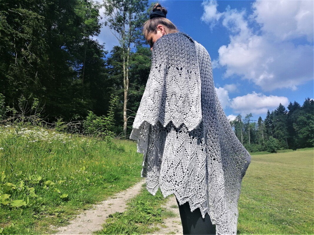 Großer Gleitflug, Stola, Poncho oder Schal von MMdesign - Bild 4