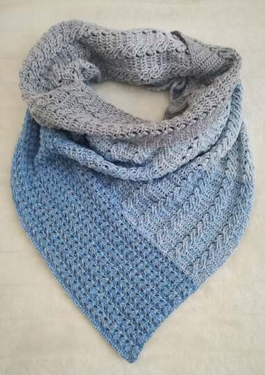 Häkeltuch Zöpfli assymetrisch