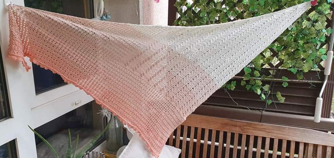 Häkeltuch Zöpfli assymetrisch