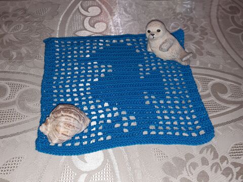 kleines Deckchen / Untersetzer "Seepferdchen" häkeln