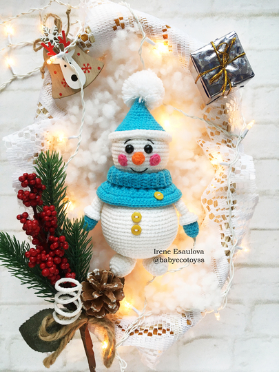Crochet Amigurumi pattern Snowman Oscar