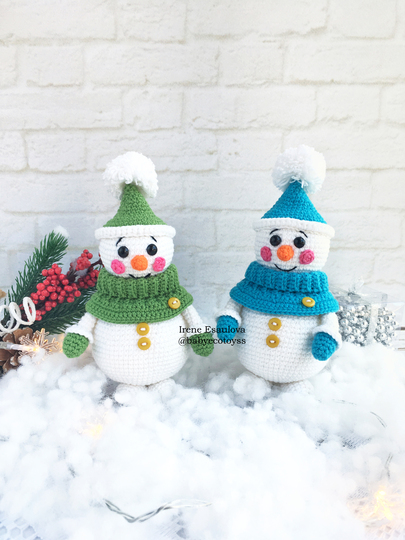 Crochet Amigurumi pattern Snowman Oscar