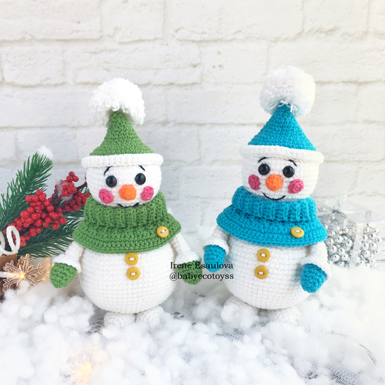 Crochet Amigurumi pattern Snowman Oscar