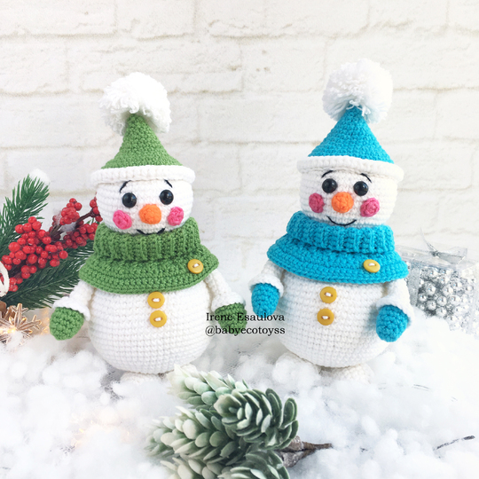 Crochet Amigurumi pattern Snowman Oscar