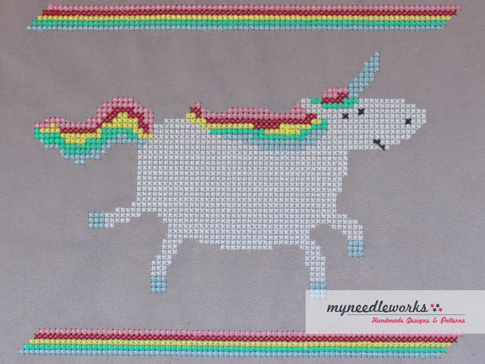 Zählvorlage: Einhorn im Kreuzstichmuster