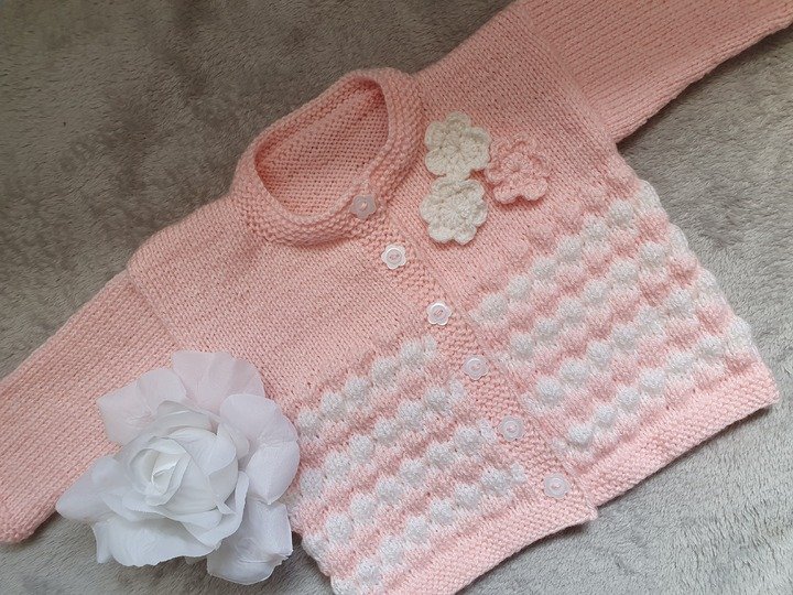 Strickanleitung Babyjäckchen Bubble Größe 74/80!