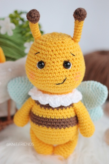 Die freundliche Hummel Häkelanleitung Amigurumi