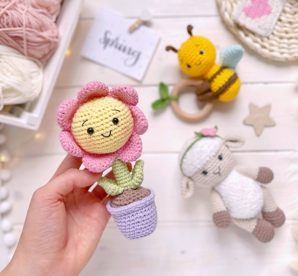 Crochet pattern amigurumi Cute flower