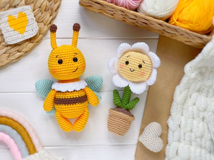 Crochet pattern amigurumi Cute flower