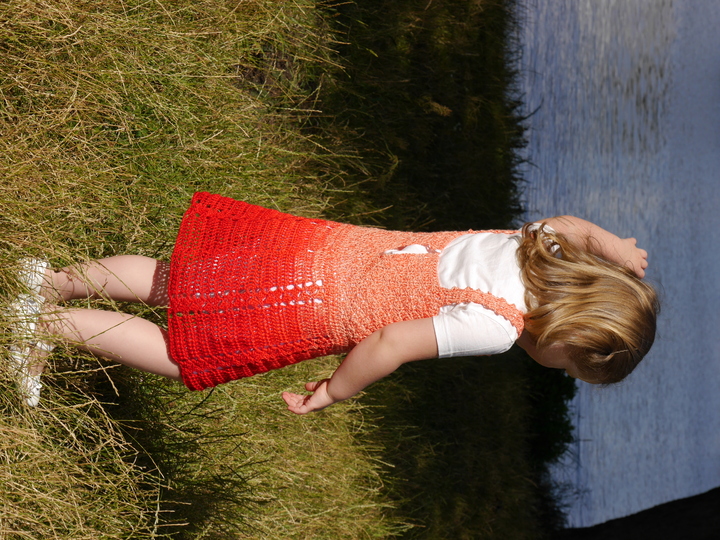 Häkelanleitung für ein Sommerkleid und Bolero