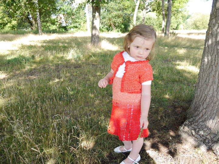 Häkelanleitung für ein Sommerkleid und Bolero